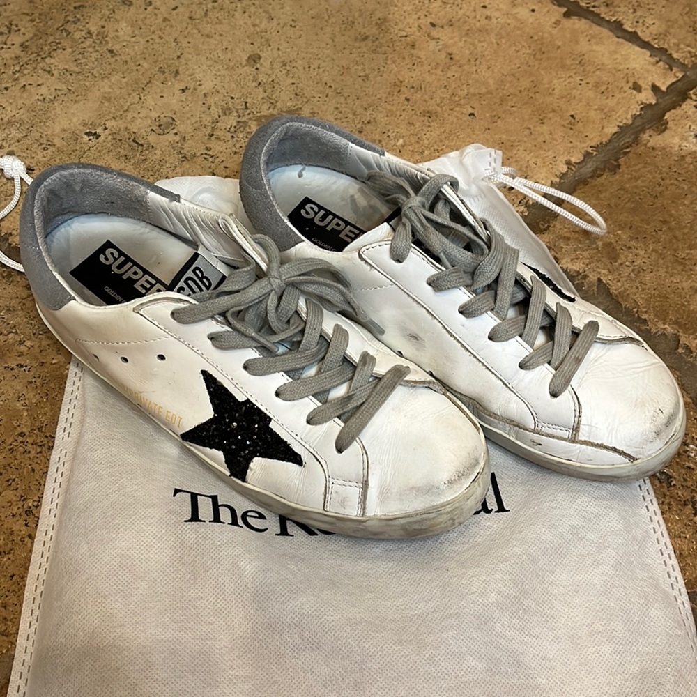 Golden Goose 37